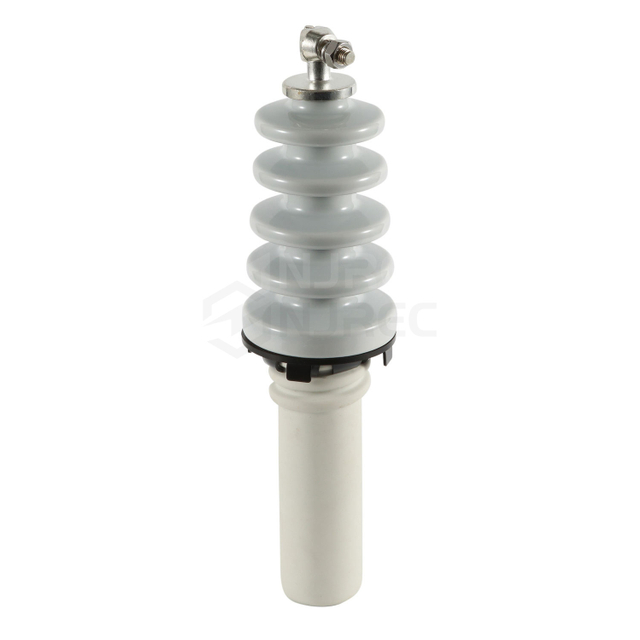 18 kV 55 A Hochspannungs-ANSI-Standard-Ringschrauben-Transformatorbuchse aus Porzellan